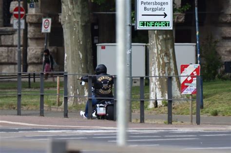 rowdys eastside|Die Zeit zurückdrehen — kreuzer online.